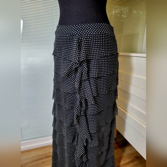 Maxi ruffle polka-dot skirt - Picture 3 of 6